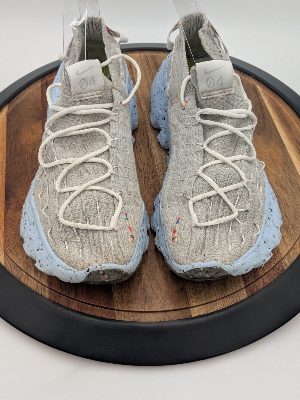 Nike Space Hippie 04 Be True Grey Rainbow Sneakers Women's Size 9.5 CZ6398-102